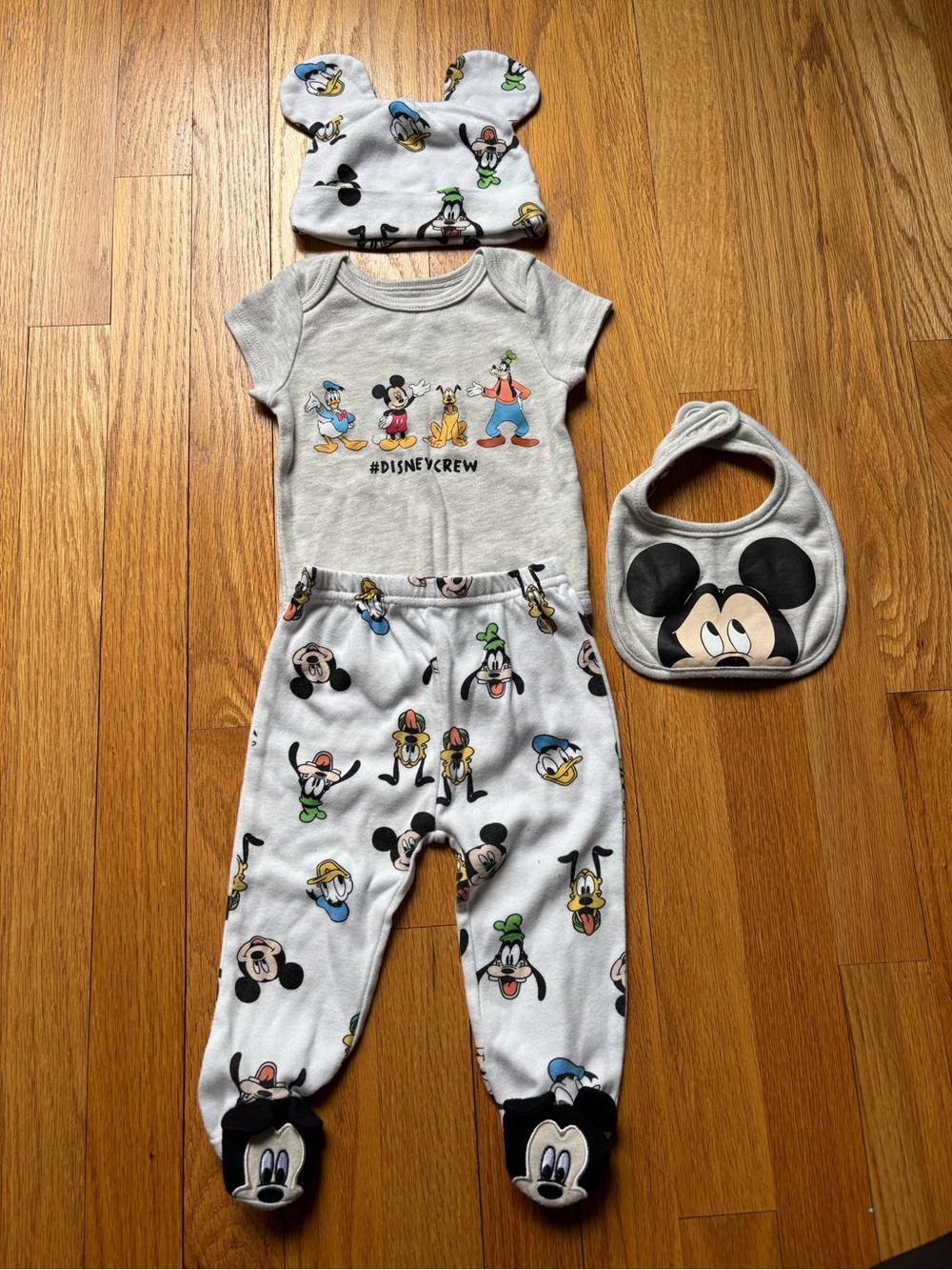 4-piece Disney Gray Mickey & Friends Footed Two-Piece Set with Hat and Bib